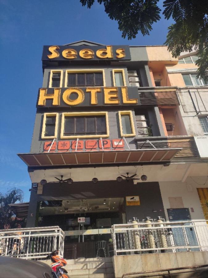 Seeds Hotel Wangsa Maju Kuala Lumpur Bagian luar foto